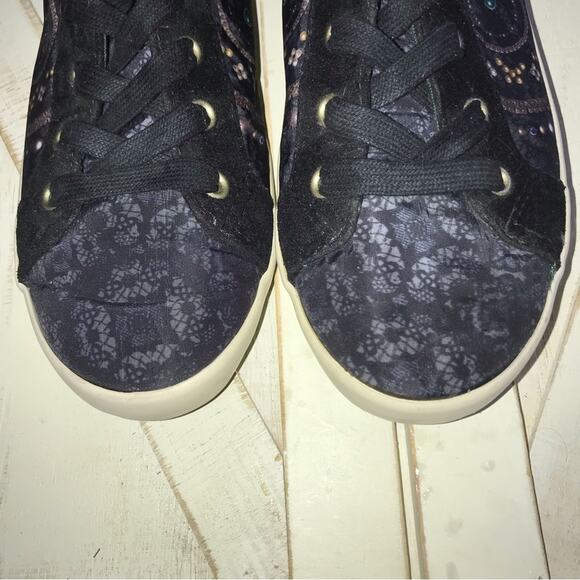 Desigual high top wearable art sneakers lace up geometric print EU 37 Us 6.5 - Picture 7 of 9